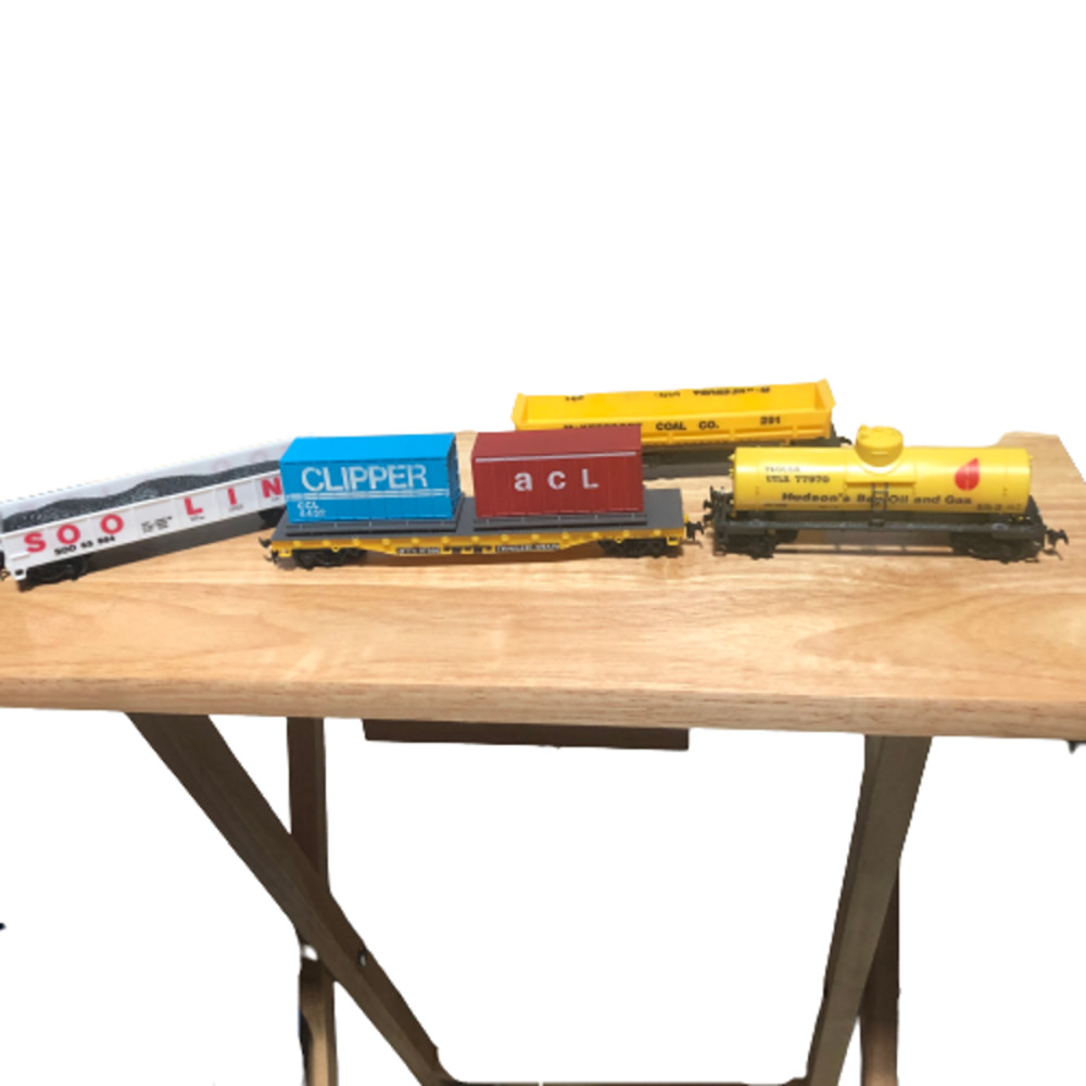 Life-Like  Trains Set of 4 Collectibles